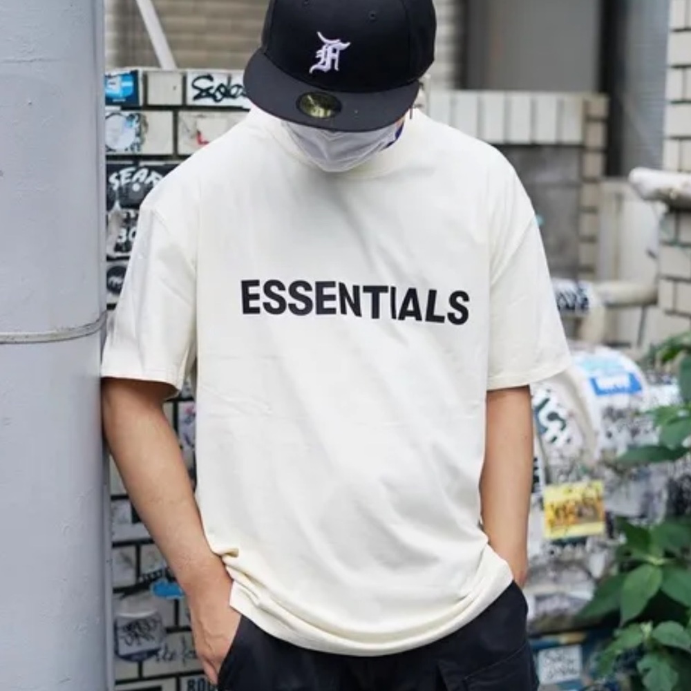 NWT Essentials Fear of God SS20 T-Shirt White 💯 Authentic